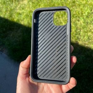 Black I phone 11 case
